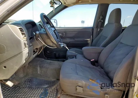 2005 Chevrolet Colorado from USA, damaged, VIN 1GCDS136558244561